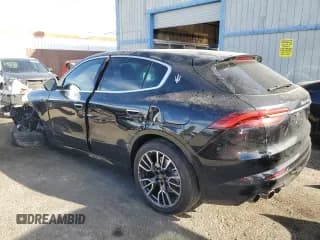 ✅ 2023 Maserati Grecale GT • VIN: ZN682AVA1P7438854 • Лот: 85814884. Опубликован ранее на Copart с пробегом 8 162 миль. Бесплатный доступ к архиву аукционных продаж из США и подробный отчёт об истории автомобиля на DreamBid. Изображение 2.