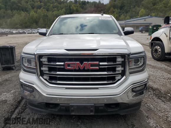 ✅ 2018 GMC Sierra 1500 SLT • VIN: 3GTU2NEC2JG336578 • Lot: 81298575. Wystawiony na Copart z przebiegiem 134 340 mil. Bezpłatny archiwum sprzedaży aukcyjnych z USA i szczegółowy raport historii pojazdu na DreamBid. Zdjęcie 5.
