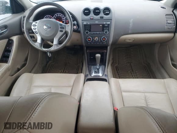 ✅ 2011 Nissan Altima S • VIN: 1N4AL2AP8BN482196 • Lot: 85735225. Wystawiony na Copart z przebiegiem 102 752 mil. Bezpłatny archiwum sprzedaży aukcyjnych z USA i szczegółowy raport historii pojazdu na DreamBid. Zdjęcie 8.