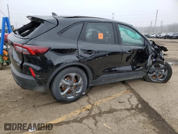 ✅ 2025 Ford Escape ST-Line Select • VIN: 1FMCU9NZ0SUA08877 • Lot: 48294505. Wystawiony na Copart z przebiegiem 1 964 mil. Bezpłatny archiwum sprzedaży aukcyjnych z USA i szczegółowy raport historii pojazdu na DreamBid. Zdjęcie 3.