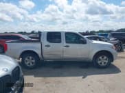 ✅ 2013 Nissan Frontier SL • VIN: 1N6AD0ER9DN761261 • Lot: 42587067. Wystawiony na IAAI z przebiegiem 240 063 mil. Bezpłatny archiwum sprzedaży aukcyjnych z USA i szczegółowy raport historii pojazdu na DreamBid. Zdjęcie 13.