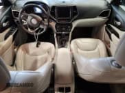 ✅ 2021 Jeep Cherokee Latitude Lux • VIN: 1C4PJMMX8MD110626 • Lot: 92997695. Listed on Copart with 120,011 mi. Free auction sales archive from the USA and detailed vehicle history report at DreamBid. Image 8.