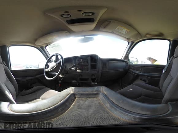 ✅ 2006 Chevrolet Silverado 1500 • VIN: 1GBHC23U36F265638 • Лот: 42360129. Опубликован ранее на IAAI с пробегом 182 385 миль. Бесплатный доступ к архиву аукционных продаж из США и подробный отчёт об истории автомобиля на DreamBid. Изображение 18.