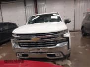✅ 2022 Chevrolet Silverado 1500 LTZ • VIN: 3GCUYGED5NG207288 • Lot: 43661493. Wystawiony na IAAI z przebiegiem 117 117 mil. Bezpłatny archiwum sprzedaży aukcyjnych z USA i szczegółowy raport historii pojazdu na DreamBid. Zdjęcie 12.