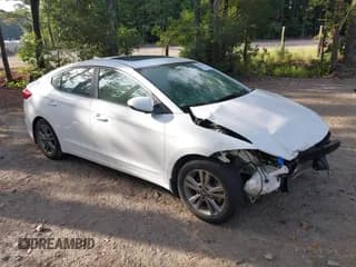 ✅ 2018 Hyundai Elantra SEL • VIN: 5NPD84LF1JH377457 • Lot: 43128794. Listed on IAAI with 34,052 mi. Free auction sales archive from the USA and detailed vehicle history report at DreamBid. Image 1.