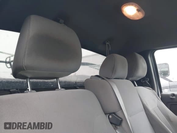 ✅ 2011 Ford F-150 XL • VIN: 1FTNF1CF3BKD32547 • Lot: 43915123. Wystawiony na IAAI z przebiegiem 143 776 mil. Bezpłatny archiwum sprzedaży aukcyjnych z USA i szczegółowy raport historii pojazdu na DreamBid. Zdjęcie 8.