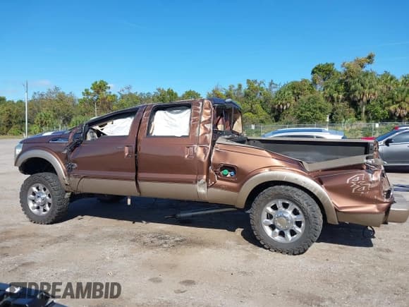 ✅ 2011 Ford F-250 Lariat • VIN: 1FT7W2BT0BEB36778 • Lot: 43662546. Listed on IAAI with 171,670 mi. Free auction sales archive from the USA and detailed vehicle history report at DreamBid. Image 15.