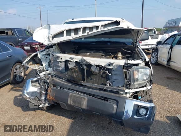 ✅ 2019 Toyota Tundra SR5 • VIN: 5TFEM5F1XKX135763 • Лот: 41192050. Опубликован ранее на IAAI с пробегом 97 176 миль. Бесплатный доступ к архиву аукционных продаж из США и подробный отчёт об истории автомобиля на DreamBid. Изображение 13.