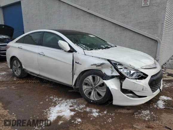 ✅ 2014 Hyundai Sonata • VIN: KMHEC4A48EA104836 • Lot: 39113694. Wystawiony na Copart z przebiegiem 168 730 mil. Bezpłatny archiwum sprzedaży aukcyjnych z USA i szczegółowy raport historii pojazdu na DreamBid. Zdjęcie 4.