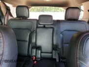 ✅ 2017 Ford Explorer Sport • VIN: 1FM5K8GT6HGD82208 • Lot: 57868365. Wystawiony na Copart z przebiegiem 77 072 mil. Bezpłatny archiwum sprzedaży aukcyjnych z USA i szczegółowy raport historii pojazdu na DreamBid. Zdjęcie 10.