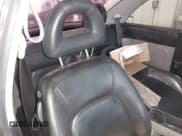 ✅ 2000 Volkswagen Beetle GLS • VIN: 3VWCF21C6YM462522 • Lot: 43896364. Wystawiony na IAAI z przebiegiem Nie podano. Bezpłatny archiwum sprzedaży aukcyjnych z USA i szczegółowy raport historii pojazdu na DreamBid. Zdjęcie 8.