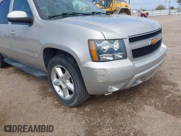 ✅ 2008 Chevrolet Suburban LTZ • VIN: 3GNFC16038G173492 • Лот: 43355753. Опубликован ранее на IAAI с пробегом 178 502 миль. Бесплатный доступ к архиву аукционных продаж из США и подробный отчёт об истории автомобиля на DreamBid. Изображение 6.