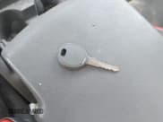 ✅ 2007 Jeep Commander Sport • VIN: 1J8HG48K27C661932 • Лот: 42132895. Опубликован ранее на IAAI с пробегом 255 707 миль. Бесплатный доступ к архиву аукционных продаж из США и подробный отчёт об истории автомобиля на DreamBid. Изображение 11.