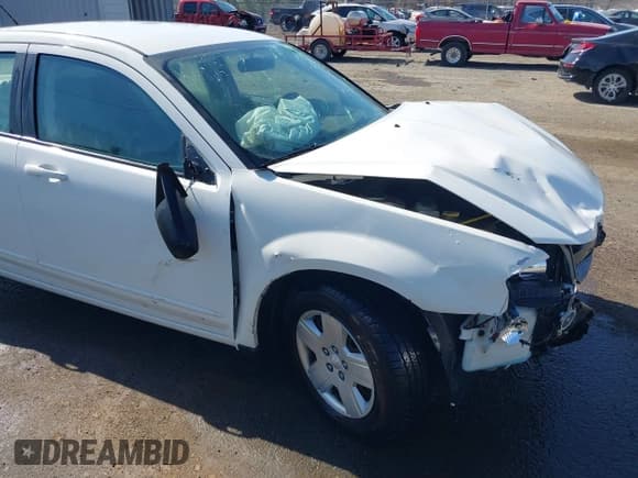 ✅ 2009 Dodge Avenger SE • VIN: 1B3LC46B29N562844 • Lot: 41775995. Wystawiony na IAAI z przebiegiem 142 570 mil. Bezpłatny archiwum sprzedaży aukcyjnych z USA i szczegółowy raport historii pojazdu na DreamBid. Zdjęcie 18.