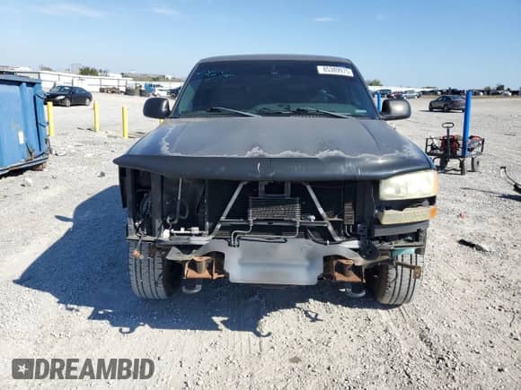 2004 GMC Sierra 1500 SLT with VIN 2GTEK19T041278717, listed as a Copart auction lot 85389975 with Not provided miles and Salvage title. Bid and sale history available at DreamBid. Image 5.