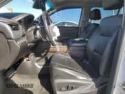 ✅ 2017 Chevrolet Suburban LT • VIN: 1GNSKHKC7HR151506 • Lot: 75307344. Wystawiony na Copart z przebiegiem 88 481 mil. Bezpłatny archiwum sprzedaży aukcyjnych z USA i szczegółowy raport historii pojazdu na DreamBid. Zdjęcie 7.