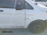 ✅ 2017 Mercedes-Benz Metris Cargo • VIN: WD3PG2EAXH3227627 • Lot: 43054948. Wystawiony na IAAI z przebiegiem 245 938 mil. Bezpłatny archiwum sprzedaży aukcyjnych z USA i szczegółowy raport historii pojazdu na DreamBid. Zdjęcie 17.