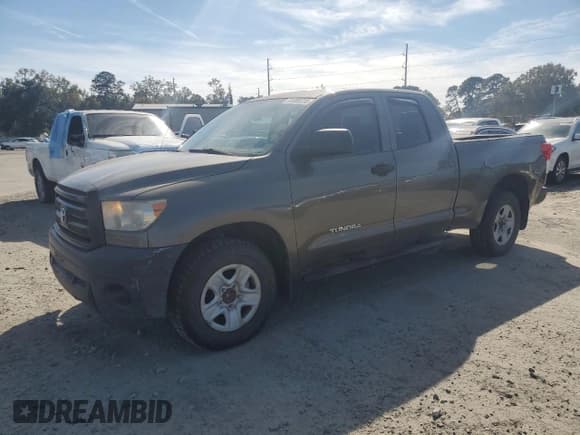 ✅ 2013 Toyota Tundra • VIN: 5TFRU5F14DX030463 • Lot: 91009735. Wystawiony na Copart z przebiegiem 321 985 mil. Bezpłatny archiwum sprzedaży aukcyjnych z USA i szczegółowy raport historii pojazdu na DreamBid. Zdjęcie 1.