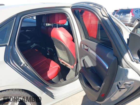 ✅ 2020 Audi A3 Premium Plus • VIN: WAUCUGFF7LA005133 • Лот: 43626374. Опубликован ранее на IAAI с пробегом 75 651 миль. Бесплатный доступ к архиву аукционных продаж из США и подробный отчёт об истории автомобиля на DreamBid. Изображение 8.