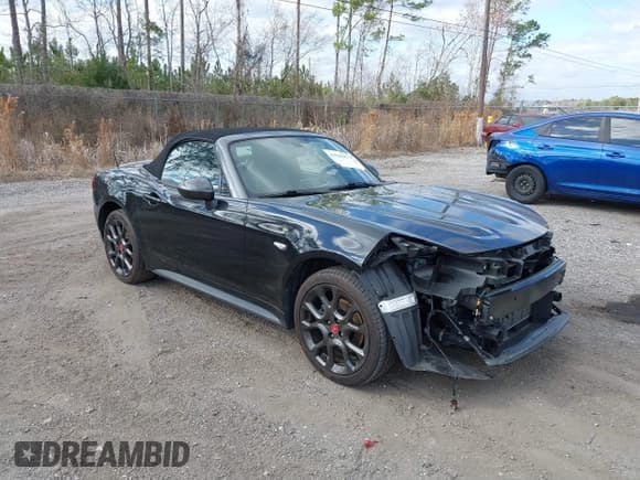 ✅ 2017 FIAT 124 Spider Elaborazione Abarth • VIN: JC1NFAEK3H0125670 • Lot: 41520281. Listed on IAAI with 26,718 mi. Free auction sales archive from the USA and detailed vehicle history report at DreamBid. Image 1.