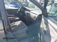 ✅ 2000 Honda Odyssey EX • VIN: 2HKRL1865YH604851 • Lot: 43738958. Wystawiony na IAAI z przebiegiem 310 632 mil. Bezpłatny archiwum sprzedaży aukcyjnych z USA i szczegółowy raport historii pojazdu na DreamBid. Zdjęcie 5.