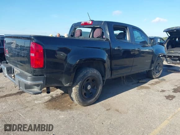 ✅ 2021 Chevrolet Colorado 2WD Work Truck • VIN: 1GCGSBEA7M1187873 • Lot: 43001615. Wystawiony na IAAI z przebiegiem Nie podano. Bezpłatny archiwum sprzedaży aukcyjnych z USA i szczegółowy raport historii pojazdu na DreamBid. Zdjęcie 4.