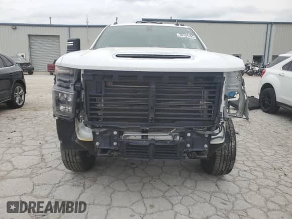 2021 Chevrolet Silverado 3500HD LT z VIN 1GC4YTEYXMF208982, wystawiony jako Copart lot #58151165 z przebiegiem 114 274 mil mil oraz Szkoda całkowita • Salvage title. Historia ofert i sprzedaży dostępna na DreamBid. Obrazek 5.