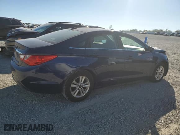 ✅ 2013 Hyundai Sonata GLS • VIN: 5NPEB4AC7DH585216 • Lot: 90009485. Listed on Copart with 120,215 mi. Free auction sales archive from the USA and detailed vehicle history report at DreamBid. Image 3.
