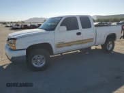✅ 2003 Chevrolet Silverado 2500HD LS • VIN: 1GCHC29U33E123116 • Лот: 77034944. Опубликован ранее на Copart с пробегом 225 233 миль. Бесплатный доступ к архиву аукционных продаж из США и подробный отчёт об истории автомобиля на DreamBid. Изображение 1.
