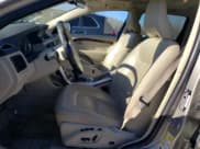 ✅ 2015 Volvo XC70 T6 • VIN: YV4902NK4F1230394 • Lot: 47883005. Listed on Copart with 66,492 mi. Free auction sales archive from the USA and detailed vehicle history report at DreamBid. Image 7.