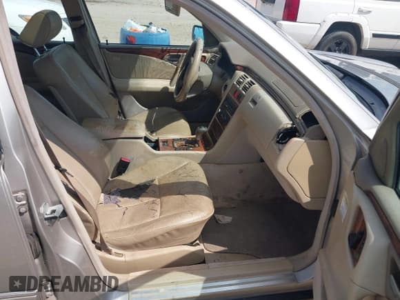 ✅ 1999 Mercedes-Benz E 320 • VIN: WDBJF65H0XA779987 • Lot: 42588958. Listed on IAAI with Not provided. Free auction sales archive from the USA and detailed vehicle history report at DreamBid. Image 5.