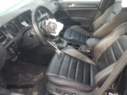 ✅ 2016 Volkswagen Golf R • VIN: WVWLF7AU5GW210266 • Lot: 78886424. Wystawiony na Copart z przebiegiem 59 831 mil. Bezpłatny archiwum sprzedaży aukcyjnych z USA i szczegółowy raport historii pojazdu na DreamBid. Zdjęcie 7.