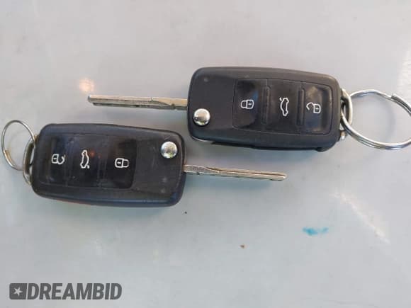 ✅ 2011 Volkswagen Jetta SEL • VIN: 3VWLX7AJ1BM300331 • Lot: 43441099. Listed on IAAI with 165,596 mi. Free auction sales archive from the USA and detailed vehicle history report at DreamBid. Image 11.