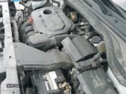 ✅ 2020 Hyundai Santa Fe Limited • VIN: 5NMS53AD6LH286356 • Lot: 42633381. Wystawiony na IAAI z przebiegiem 70 929 mil. Bezpłatny archiwum sprzedaży aukcyjnych z USA i szczegółowy raport historii pojazdu na DreamBid. Zdjęcie 20.