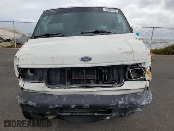 ✅ 2002 Ford Econoline Passenger XL • VIN: 1FMRE11242HB08362 • Lot: 43234805. Listed on Copart with 117,626 mi. Free auction sales archive from the USA and detailed vehicle history report at DreamBid. Image 5.