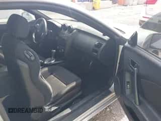2008 Hyundai Tiburon GS с VIN KMHHM66D98U292719, выставлен на аукционе IAAI как лот 42559802 с пробегом 139 376 миль миль и . История ставок и продаж доступна на DreamBid. Изображение 5.