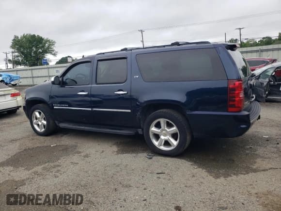 ✅ 2009 Chevrolet Suburban LTZ • VIN: 1GNFC36019R136227 • Лот: 60698845. Опубликован ранее на Copart с пробегом 254 895 миль. Бесплатный доступ к архиву аукционных продаж из США и подробный отчёт об истории автомобиля на DreamBid. Изображение 2.