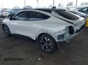 ✅ 2021 Ford Mustang Mach-E Premium • VIN: 3FMTK3SU6MMA27937 • Lot: 42033076. Wystawiony na IAAI z przebiegiem 90 743 mil. Bezpłatny archiwum sprzedaży aukcyjnych z USA i szczegółowy raport historii pojazdu na DreamBid. Zdjęcie 3.