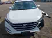 2018 Hyundai Tucson SEL z VIN KM8J3CA40JU702923, wystawiony jako IAAI lot #42997284 z przebiegiem 182 142 mil mil oraz . Historia ofert i sprzedaży dostępna na DreamBid. Obrazek 6.