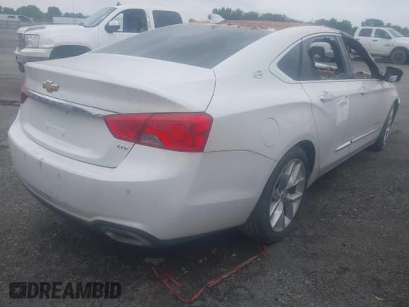 ✅ 2015 Chevrolet Impala LTZ • VIN: 1G1165S30FU115439 • Lot: 42165649. Wystawiony na IAAI z przebiegiem Nie podano. Bezpłatny archiwum sprzedaży aukcyjnych z USA i szczegółowy raport historii pojazdu na DreamBid. Zdjęcie 4.