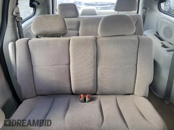 ✅ 2007 Chrysler Town & Country • VIN: 1A4GJ45R17B107836 • Lot: 86693155. Wystawiony na Copart z przebiegiem 171 834 mil. Bezpłatny archiwum sprzedaży aukcyjnych z USA i szczegółowy raport historii pojazdu na DreamBid. Zdjęcie 10.