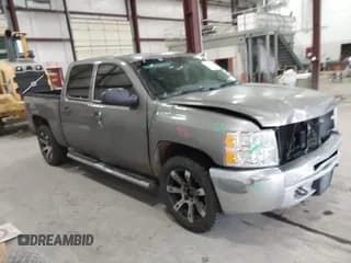 ✅ 2013 Chevrolet Silverado 1500 LS • VIN: 3GCPKREA8DG219773 • Lot: 41436574. Listed on IAAI with 103,486 mi. Free auction sales archive from the USA and detailed vehicle history report at DreamBid. Image 1.