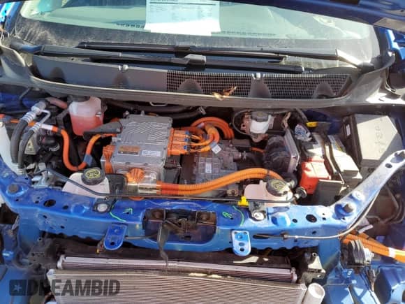 2021 Chevrolet Bolt EV Premier z VIN 1G1FZ6S01M4100776, wystawiony jako Copart lot #41996694 z przebiegiem 64 501 mil mil oraz . Historia ofert i sprzedaży dostępna na DreamBid. Obrazek 11.