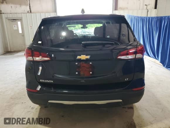 2022 Chevrolet Equinox LT z VIN 3GNAXKEV1NL283784, wystawiony jako Copart lot #61015865 z przebiegiem 10 386 mil mil oraz Szkoda całkowita • Salvage title. Historia ofert i sprzedaży dostępna na DreamBid. Obrazek 6.