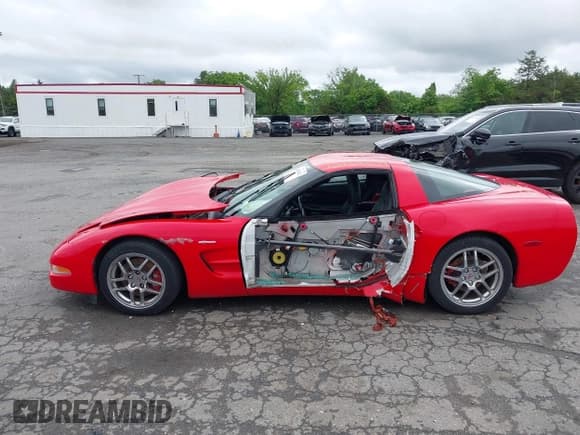 ✅ 1999 Chevrolet Corvette • VIN: 1G1YY22G9X5118748 • Лот: 42263623. Опубликован ранее на IAAI с пробегом 130 828 миль. Бесплатный доступ к архиву аукционных продаж из США и подробный отчёт об истории автомобиля на DreamBid. Изображение 15.