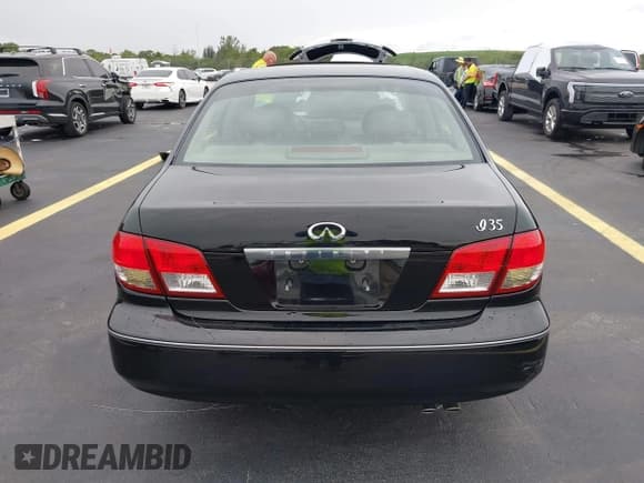 ✅ 2003 Infiniti I35 Luxury • VIN: JNKDA31A73T115221 • Лот: 42416381. Опубликован ранее на IAAI с пробегом 74 017 миль. Бесплатный доступ к архиву аукционных продаж из США и подробный отчёт об истории автомобиля на DreamBid. Изображение 16.