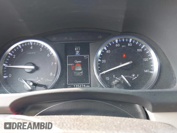 ✅ 2014 Toyota Highlander XLE • VIN: 5TDKKRFH9ES024094 • Lot: 42316722. Wystawiony na IAAI z przebiegiem 135 274 mil. Bezpłatny archiwum sprzedaży aukcyjnych z USA i szczegółowy raport historii pojazdu na DreamBid. Zdjęcie 7.