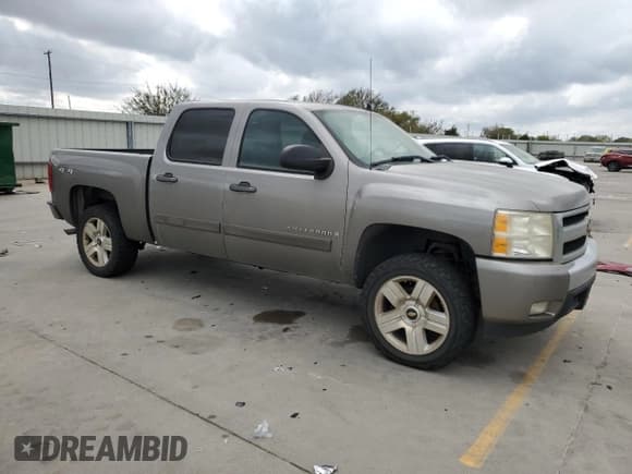 ✅ 2008 Chevrolet Silverado 1500 LTZ • VIN: 3GCEK13348G246195 • Lot: 78186904. Listed on Copart with 261,513 mi. Free auction sales archive from the USA and detailed vehicle history report at DreamBid. Image 4.