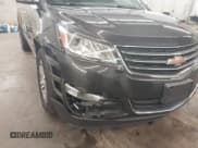 ✅ 2015 Chevrolet Traverse LT • VIN: 1GNKRHKD2FJ167872 • Lot: 43021059. Wystawiony na IAAI z przebiegiem 157 665 mil. Bezpłatny archiwum sprzedaży aukcyjnych z USA i szczegółowy raport historii pojazdu na DreamBid. Zdjęcie 6.