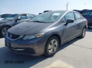 ✅ 2015 Honda Civic LX • VIN: 19XFB2F5XFE704077 • Лот: 43513479. Опубликован ранее на IAAI с пробегом 208 799 миль. Бесплатный доступ к архиву аукционных продаж из США и подробный отчёт об истории автомобиля на DreamBid. Изображение 2.